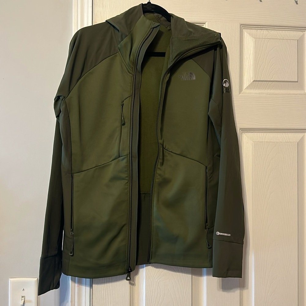 Women’s North Face light weight green hooded jacket
